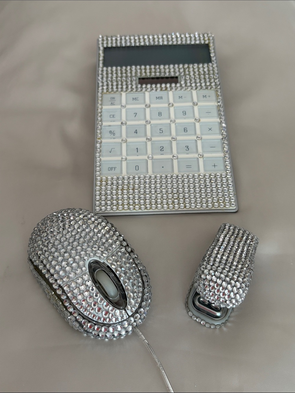 Crystal Rhinestone Mouse with Matching Calculator & Stapler- Silver - Picture 12 of 13